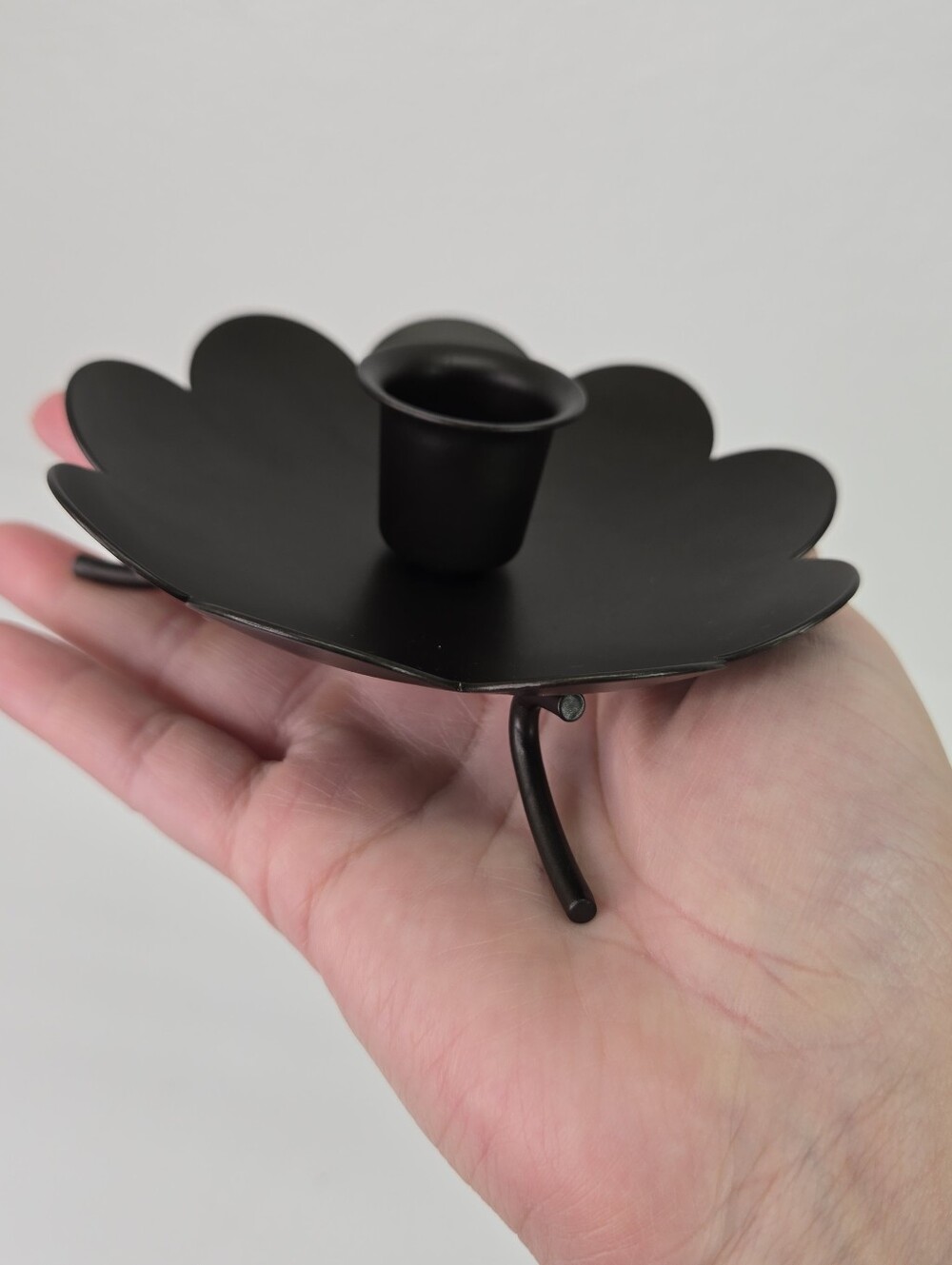 PartyLite Black Metal Scallop Flower Taper Candle Holders Creative Capers Set 2 - Picture 8 of 16